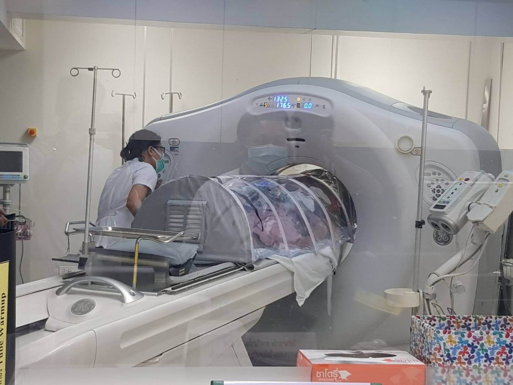 แคปซูลเคลื่อนย้ายผู้ป่วยความดันลบขนาดเล็ก สำหรับเข้าเครื่อง CT Scan